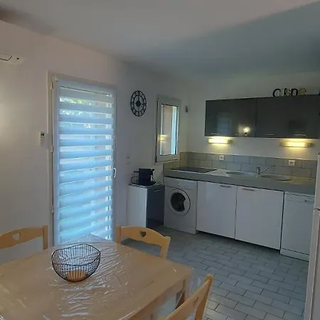 Mini Villa Santa Giulia, Lecci Residence Riviera Piscine 5Min Plage ليسي