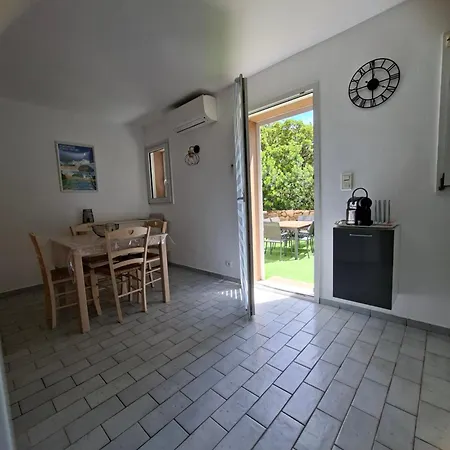 Mini Villa Santa Giulia, Lecci Residence Riviera Piscine 5Min Plage بيت للعطل