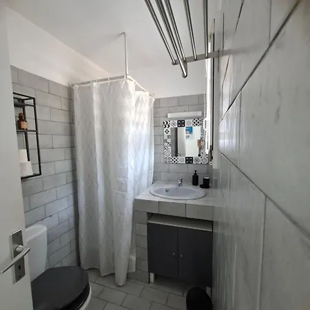 بيت للعطل Mini Villa Santa Giulia, Lecci Residence Riviera Piscine 5Min Plage *